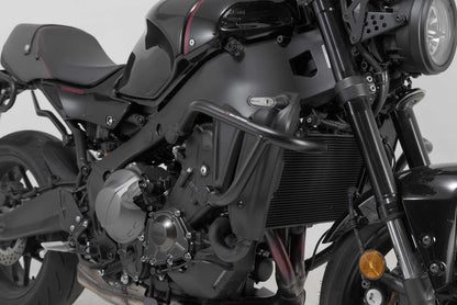 SW-MOTECH Protecciones laterales de motor Negro. Yamaha MT-09 / SP (20-) XSR900 (21-).