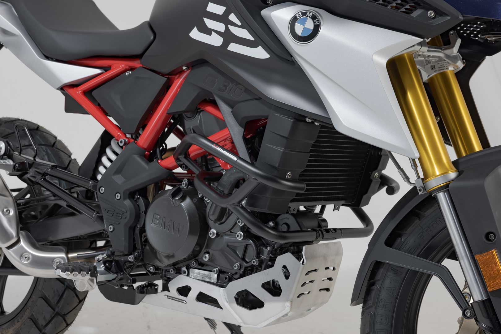 SW-MOTECH Protecciones laterales de motor Negro. BMW G310R (16-) / G 310 GS (17-).