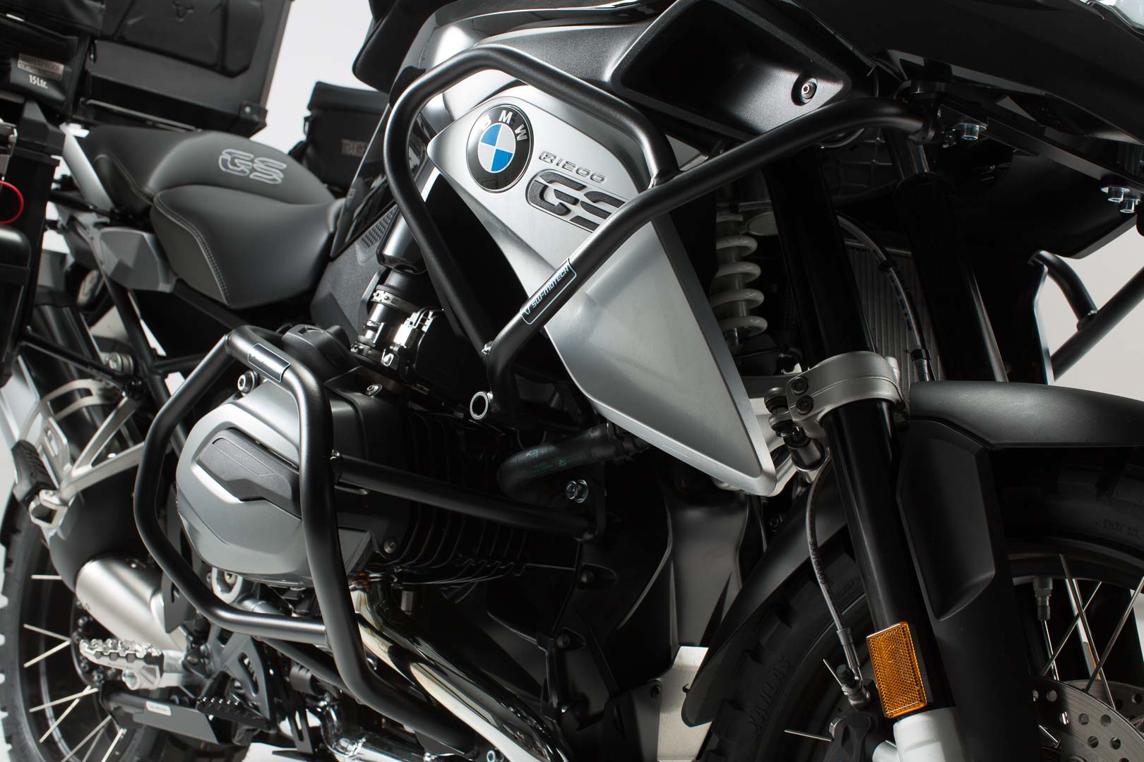 SW-MOTECH Protecciones superiores de motor Negro. BMW R 1200 GS (12-16).