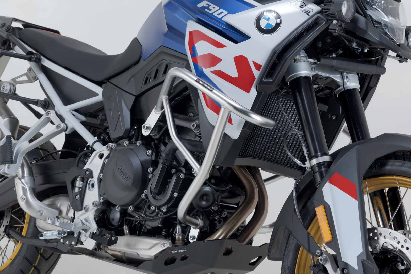 SW-MOTECH Protecciones laterales de motor Acero inoxidable. BMW F 850 GS F 800/900 GS.