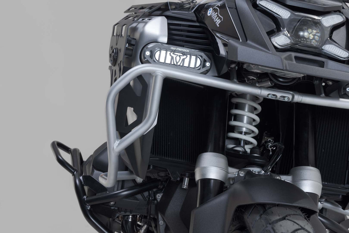 SW-MOTECH Protecciones superiores de motor Acero inoxidable. R 1300 GS Adv (24-). OEM SBL.