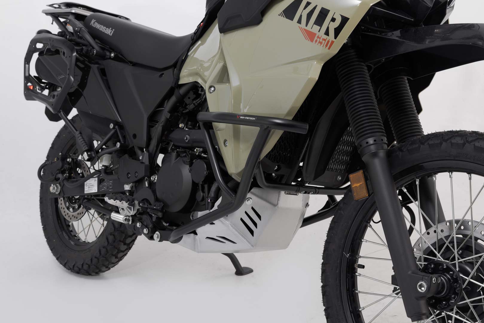 SW-MOTECH Protecciones laterales de motor Negro. Kawasaki KLR 650 (22-).