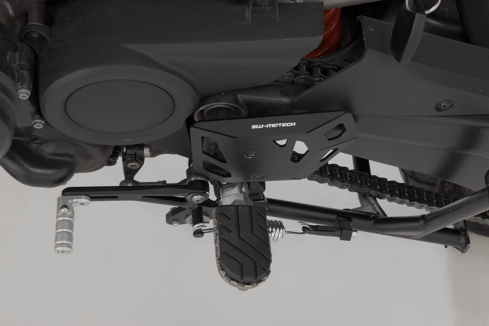 SW-MOTECH Protector de talón izquierdo Negro. Harley-Davidson Pan America (21-).