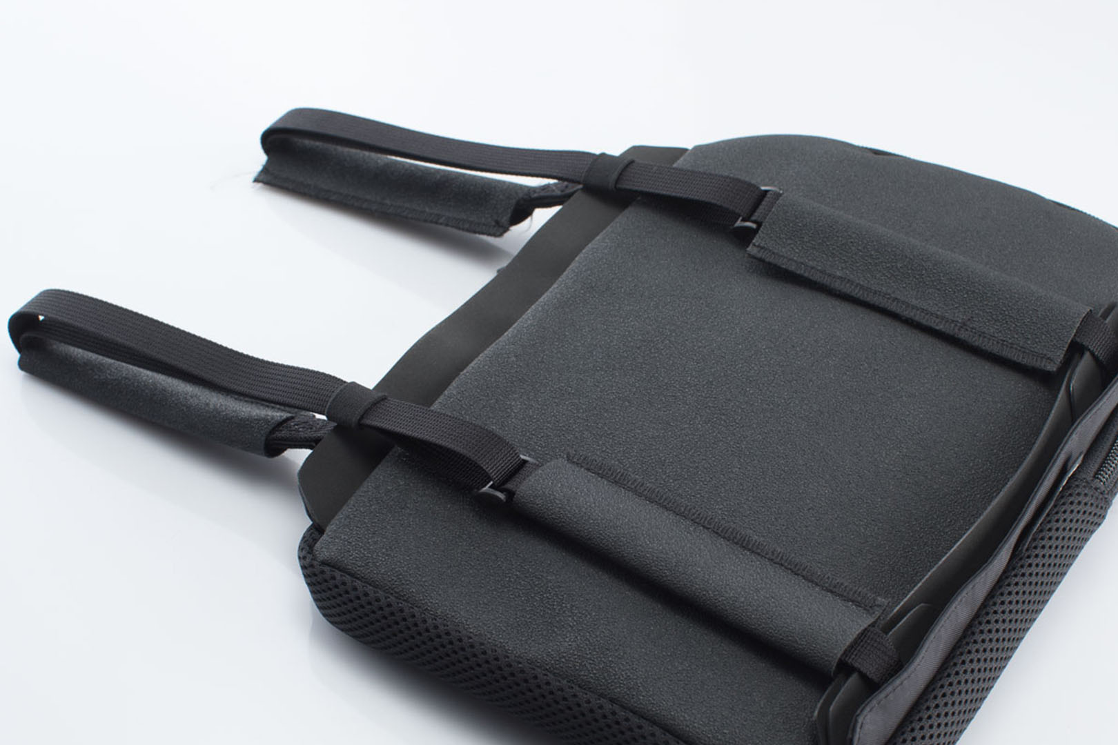 SW-MOTECH Cojín TRAVELLER PILLION Negro. 22 x 30 cm.