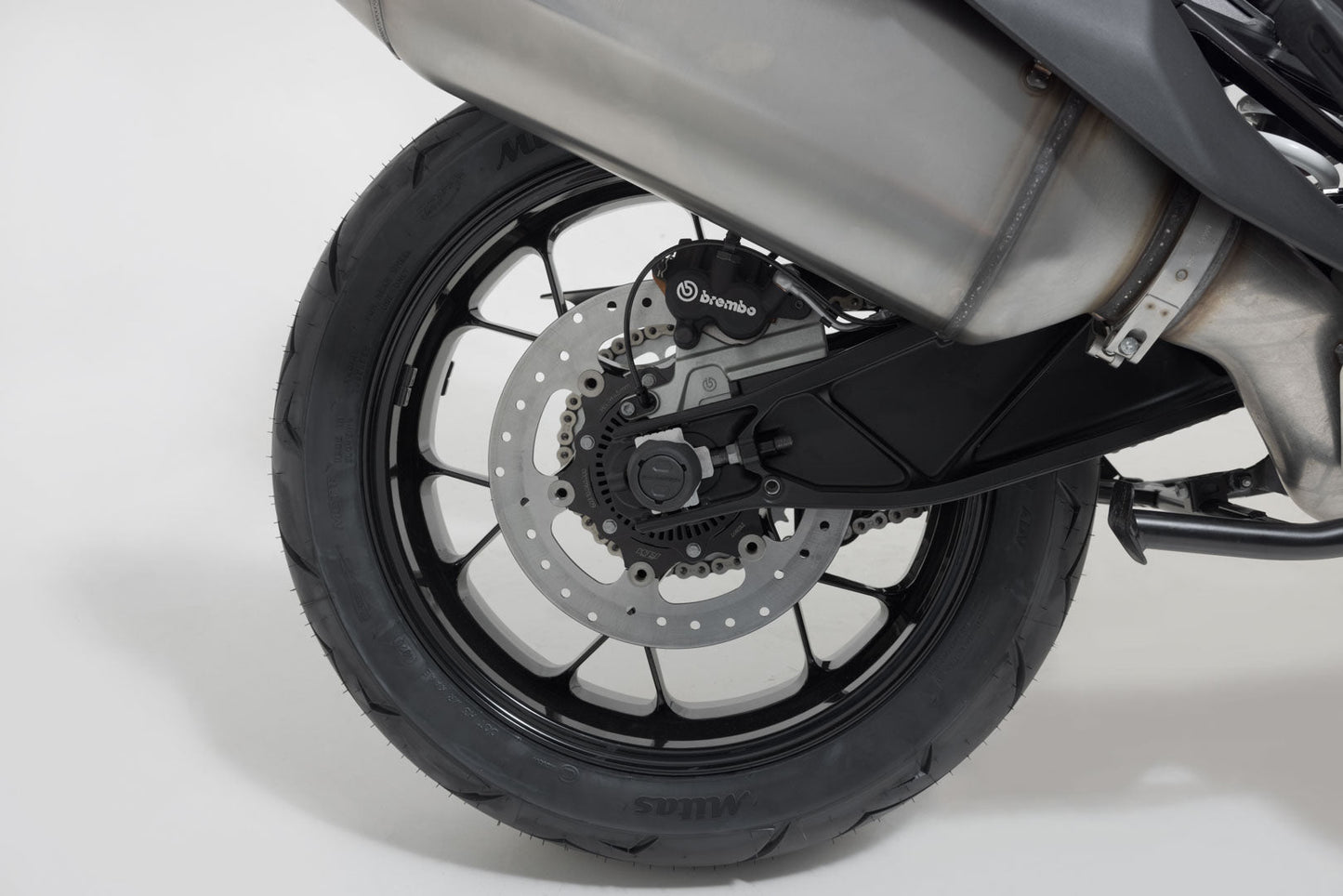 SW-MOTECH Kit de topes anticaidas para el eje trasero Negro. Modelos KTM. Husqva Svartpilen 801 (24-).