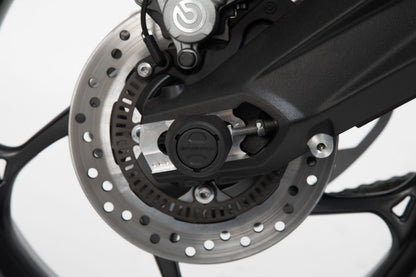SW-MOTECH Kit de topes anticaidas para el eje trasero Negro. Yamaha MT-09 (13-16)/Tracer XSR900/Abar.
