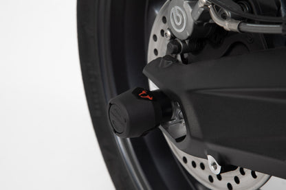 SW-MOTECH Kit de topes anticaidas para el eje trasero Negro. Yamaha MT-09 (13-16)/Tracer XSR900/Abar.