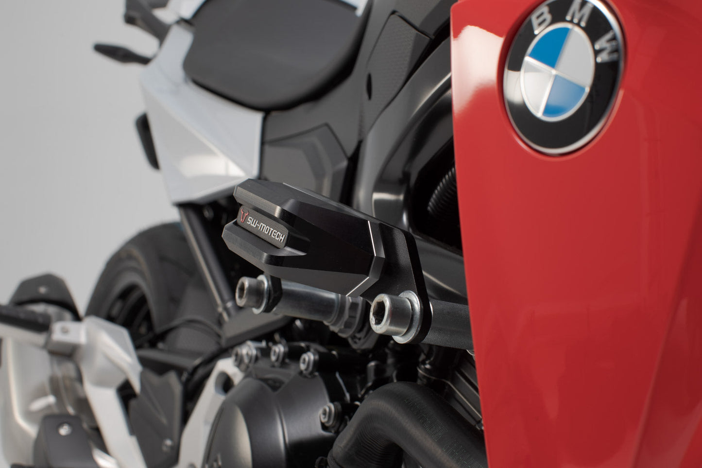 SW-MOTECH Kit de topes anticaidas Negro. BMW F 900 R (19-).