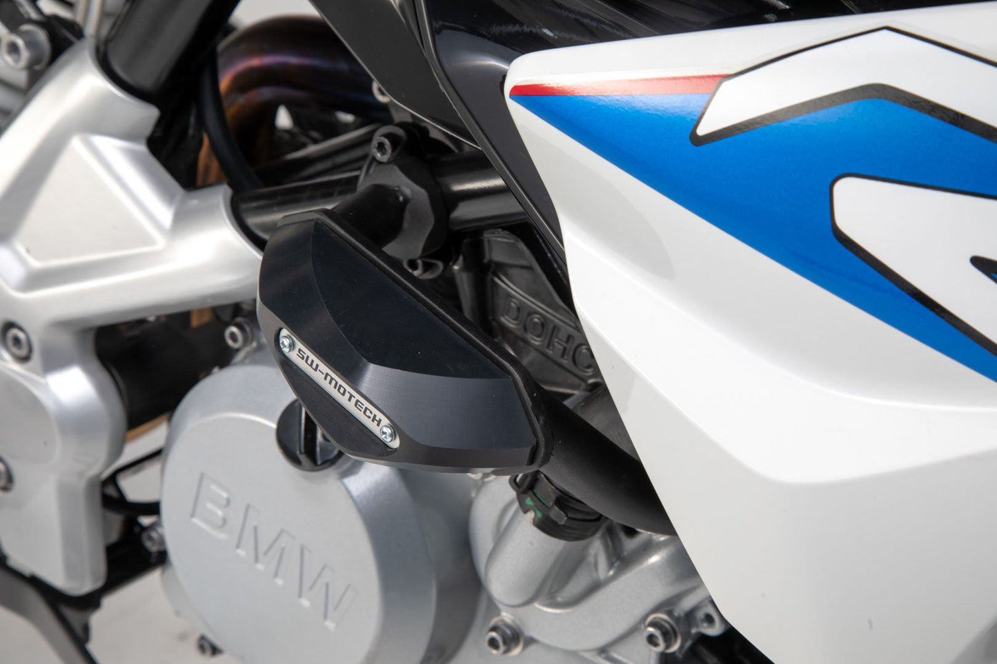 SW-MOTECH Kit de topes anticaidas Negro. BMW G 310 R (16-20).