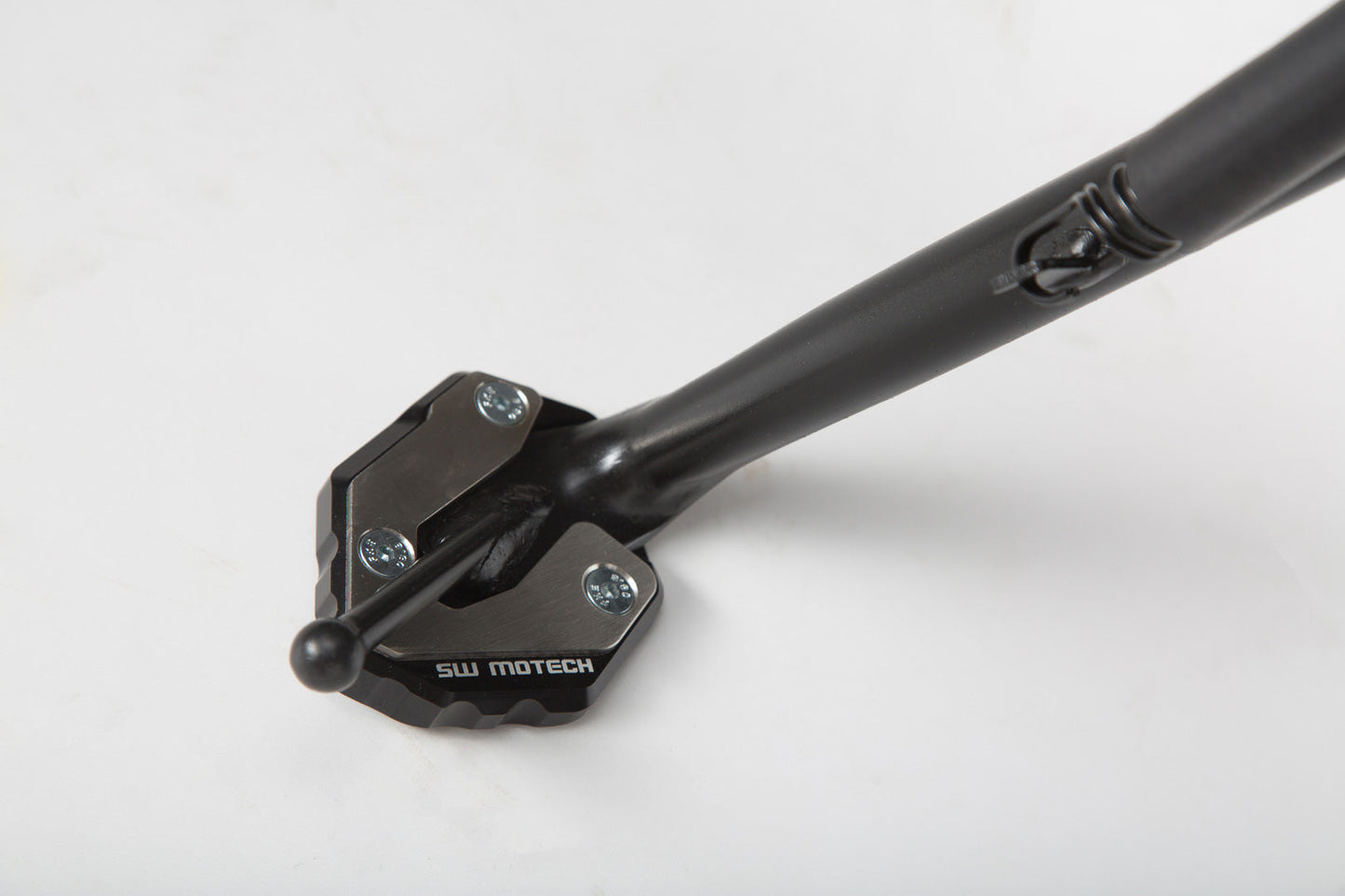 SW-MOTECH Extension para caballete lateral Negro/Plateado. Yamaha MT-09 Tracer XSR900/Abart.