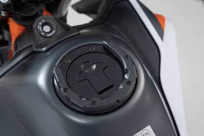SW-MOTECH Anillo de depósito PRO Negro. Modelos KTM. 6 tornillos.