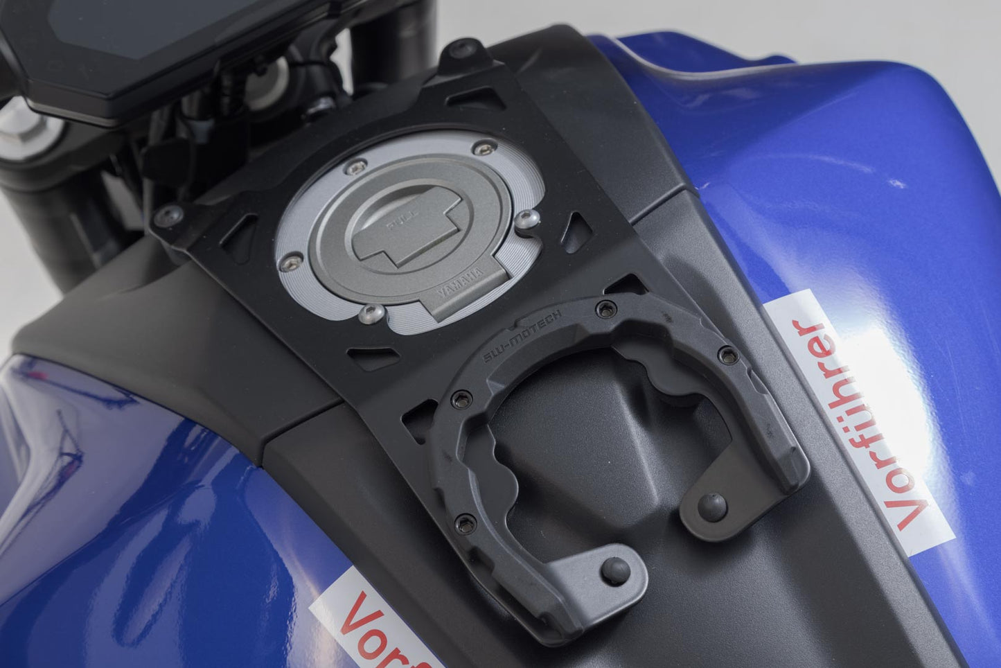 SW-MOTECH Anillo de depósito PRO Negro. Yamaha MT-07 (20-24).