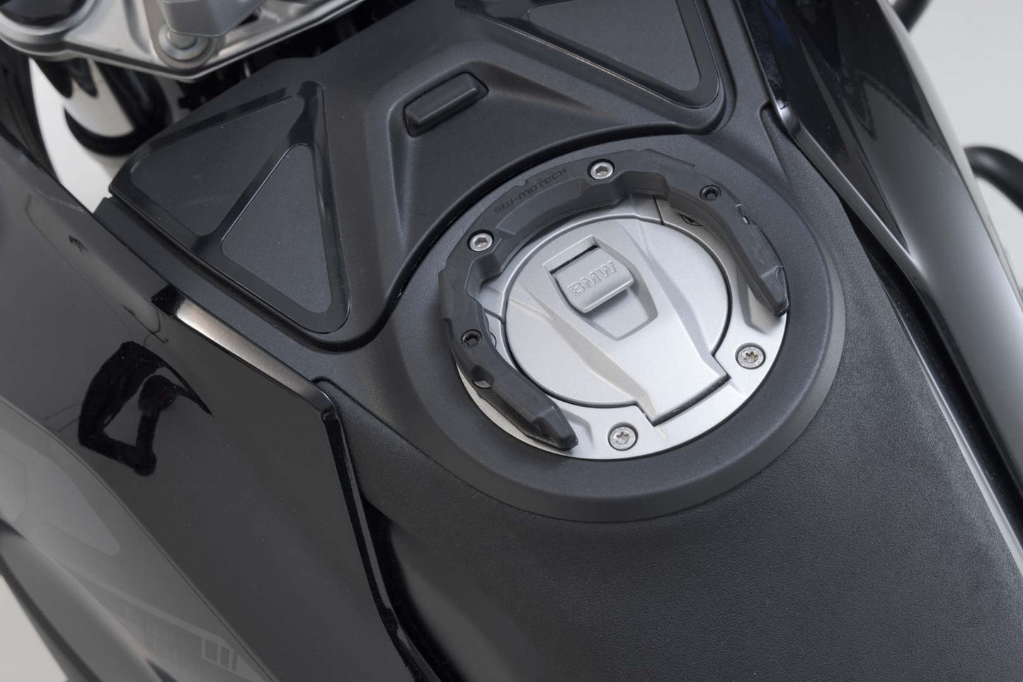 SW-MOTECH Anillo de depósito PRO Negro. BMW R 1300 GS (23-).