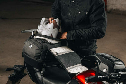 Legend Gear bolsa trasera LR4. Negro. 18-25 l.