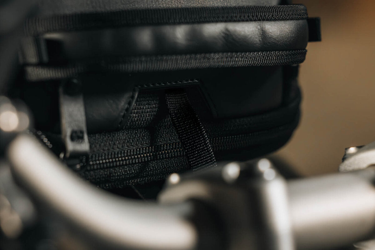 Legend Gear bolsa de depósito magnética LT3. 3,5 l - 5,5 l. Soporte magnetico.