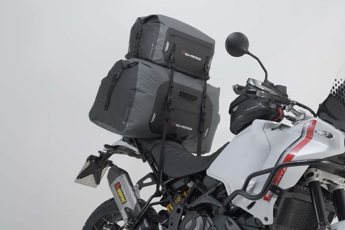 Bolsa trasera Drybag 350 35 l. Impermeable. Gris/Negro.