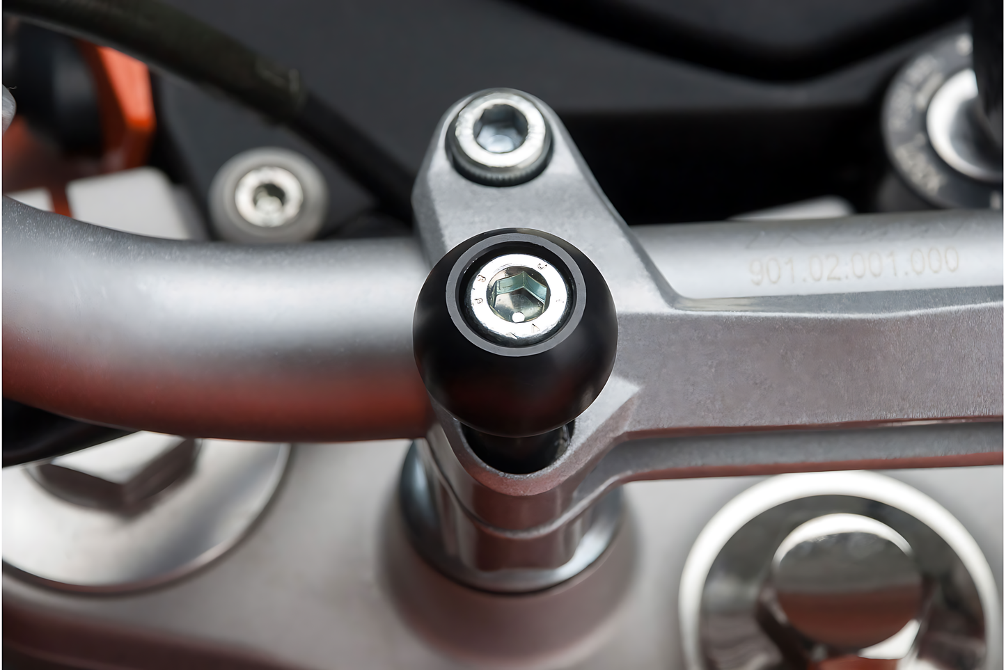 Bola M8 Soporte M8. Bola de 1". Para brazo RAM.