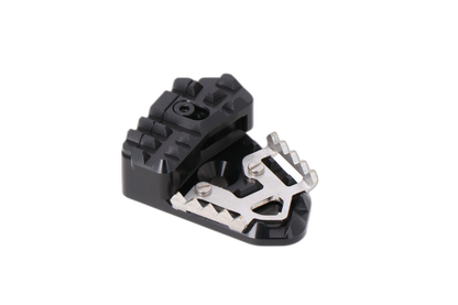 Extensión del pedal de freno. Negro. Triumph Tiger 900 Rally/Pro, Voge 650 DSX.