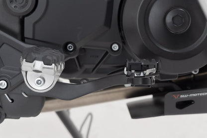 Extensión del pedal de freno. Negro. Triumph Tiger 900 Rally/Pro, Voge 650 DSX.