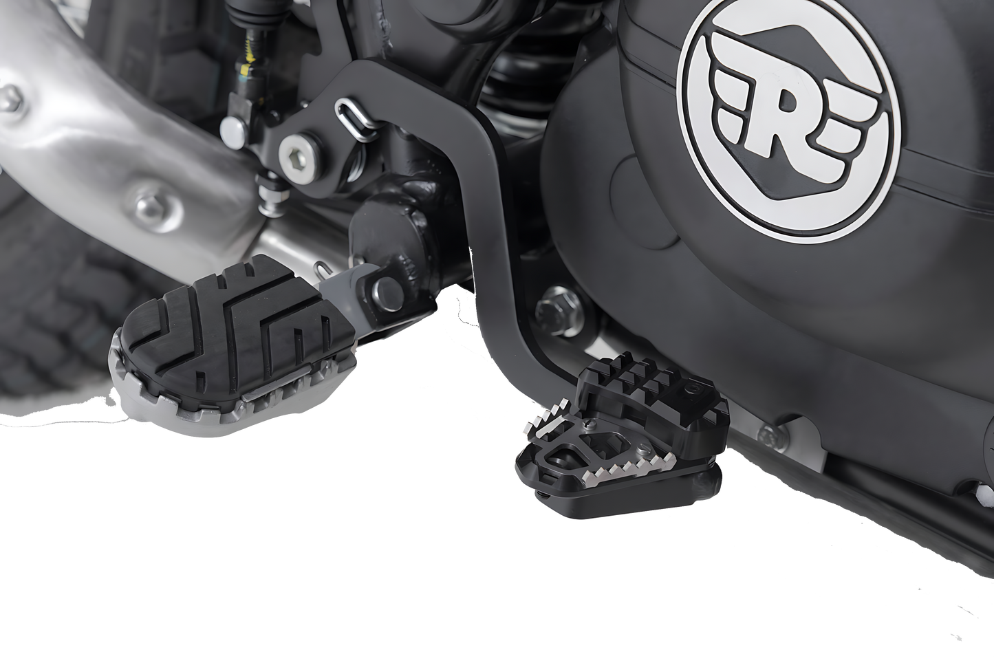Extensión del pedal de freno Negro. Royal Enfield Himalayan/ Scram 411 (21-).