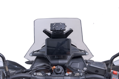 Soporte GPS en salpicadero Negro. KTM 890 Adv (22-).