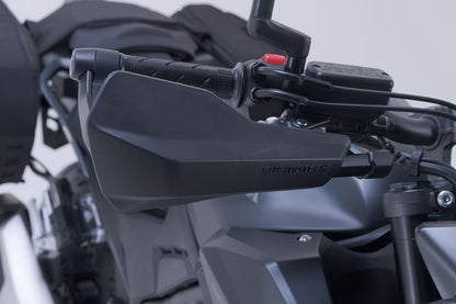 Kit de protectores de manos Sport. Negro. Modelos Honda / Suzuki / Triumph.