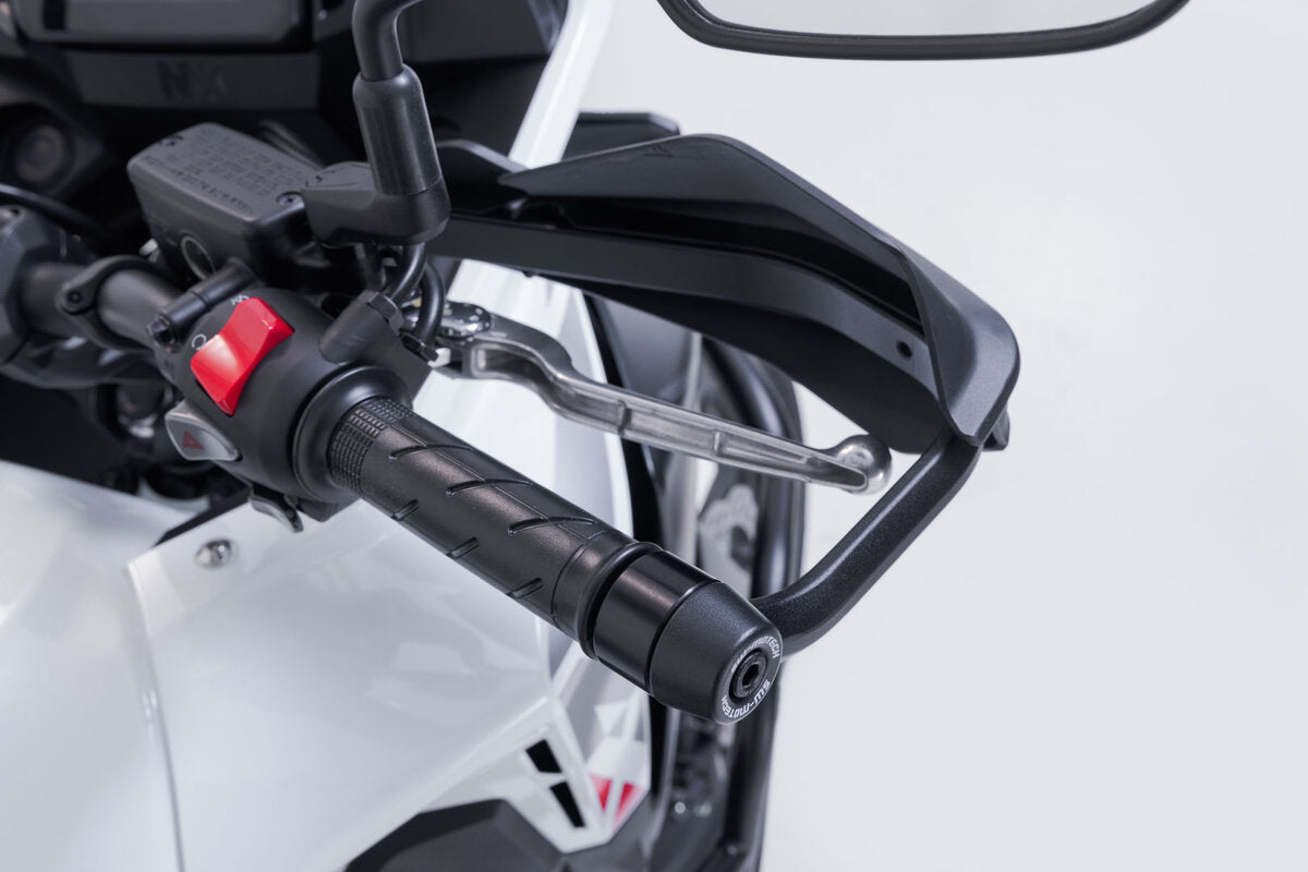 Kit de protectores de manos Adventure. Negro. Honda CB500X (18-), NX500 (23-).