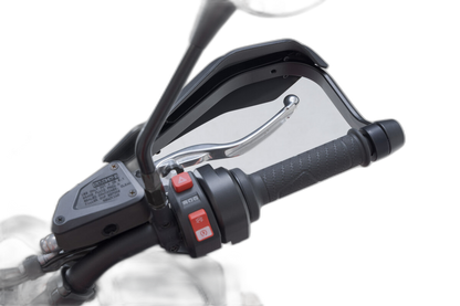 Kit de protectores de manos Adventure. Negro. Modelos Ducati / KTM.
