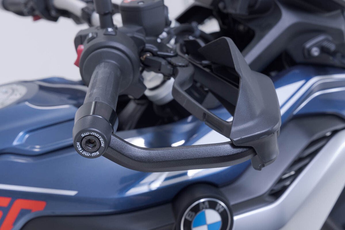 Kit de protectores de manos Adventure. Negro. BMW F 850 GS (17-).