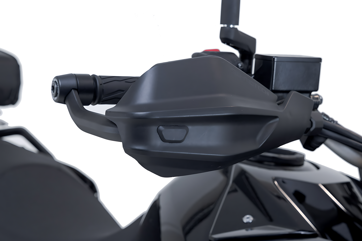 Kit de protectores de manos Adventure Negro. Suzuki V-Strom 800/800DE, GSX-S1000GX.