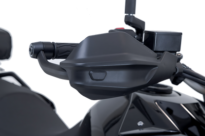 Kit de protectores de manos Adventure Negro. Suzuki V-Strom 800/800DE, GSX-S1000GX.