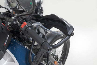 Kit de protectores de manos Adventure. Negro. Modelos KTM, Royal Enfield y Yamaha.