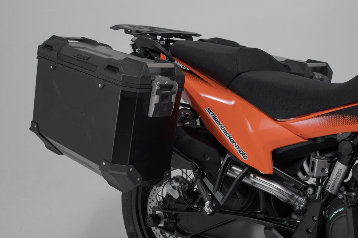 Soporte lateral PRO. Negro. KTM 790 Adv/ R, 890 Adv/ R 890 SM T.