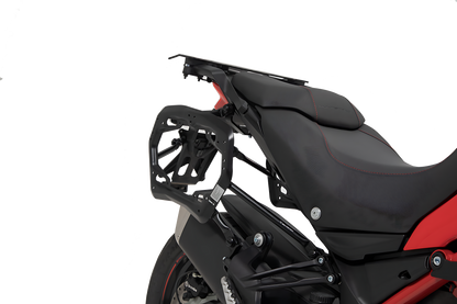 Soporte lateral PRO Negro. Ducati Multistrada 1200/ 1260/ 950 / V2.