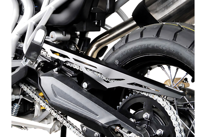 Protector de cadena Negro. Modelos Triumph Tiger 800 (10-).
