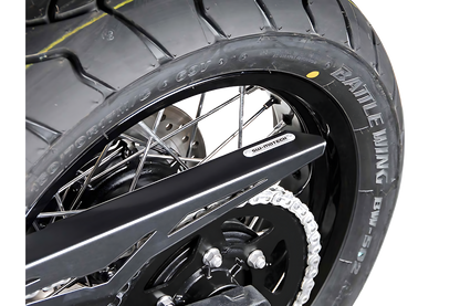 Protector de cadena Negro. Modelos Triumph Tiger 800 (10-).