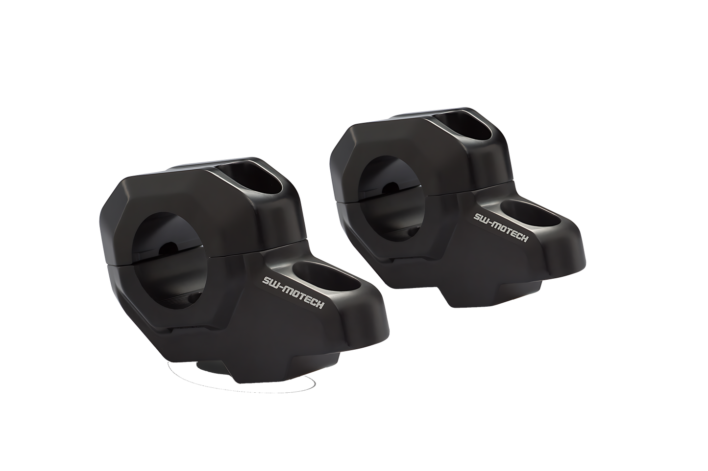 Acercador de manillar Ø 28 mm H = 30 mm. Colocación de 22 mm. Negro.