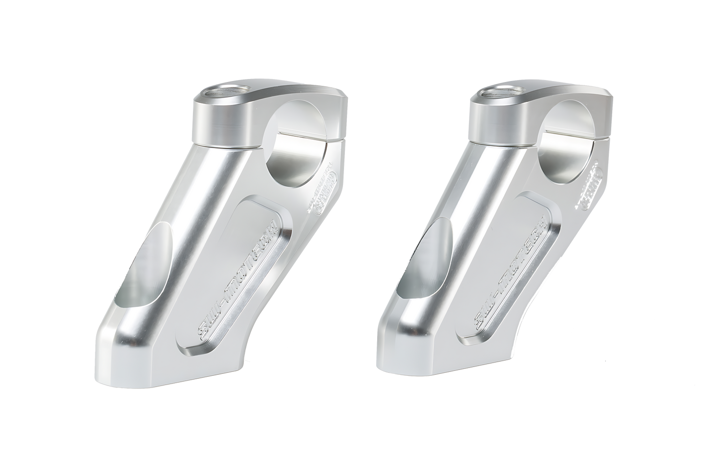 Acercador de manillar Ø 28 mm. Eleva 20 mm. Acerca 30 mm. Plateado.