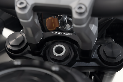 Elevador de manillar H=30 mm. Negro. Triumph Tiger 660 (21-).