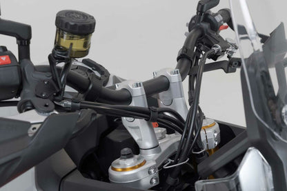 Elevador de manillar. Al=30 mm. Plateado. Trium Tiger 900 GT/Rally Pro.