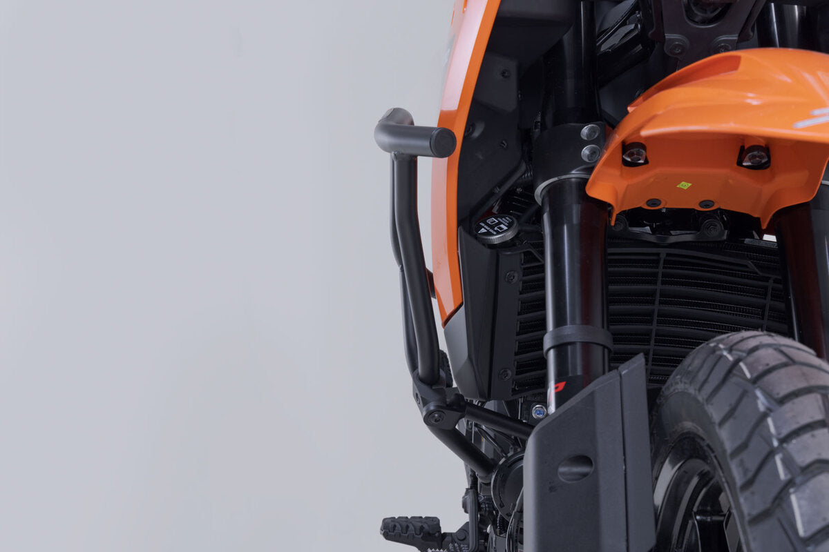 Protecciones laterales de motor. Negro. KTM 250 Adv, 390 Adv (25-).