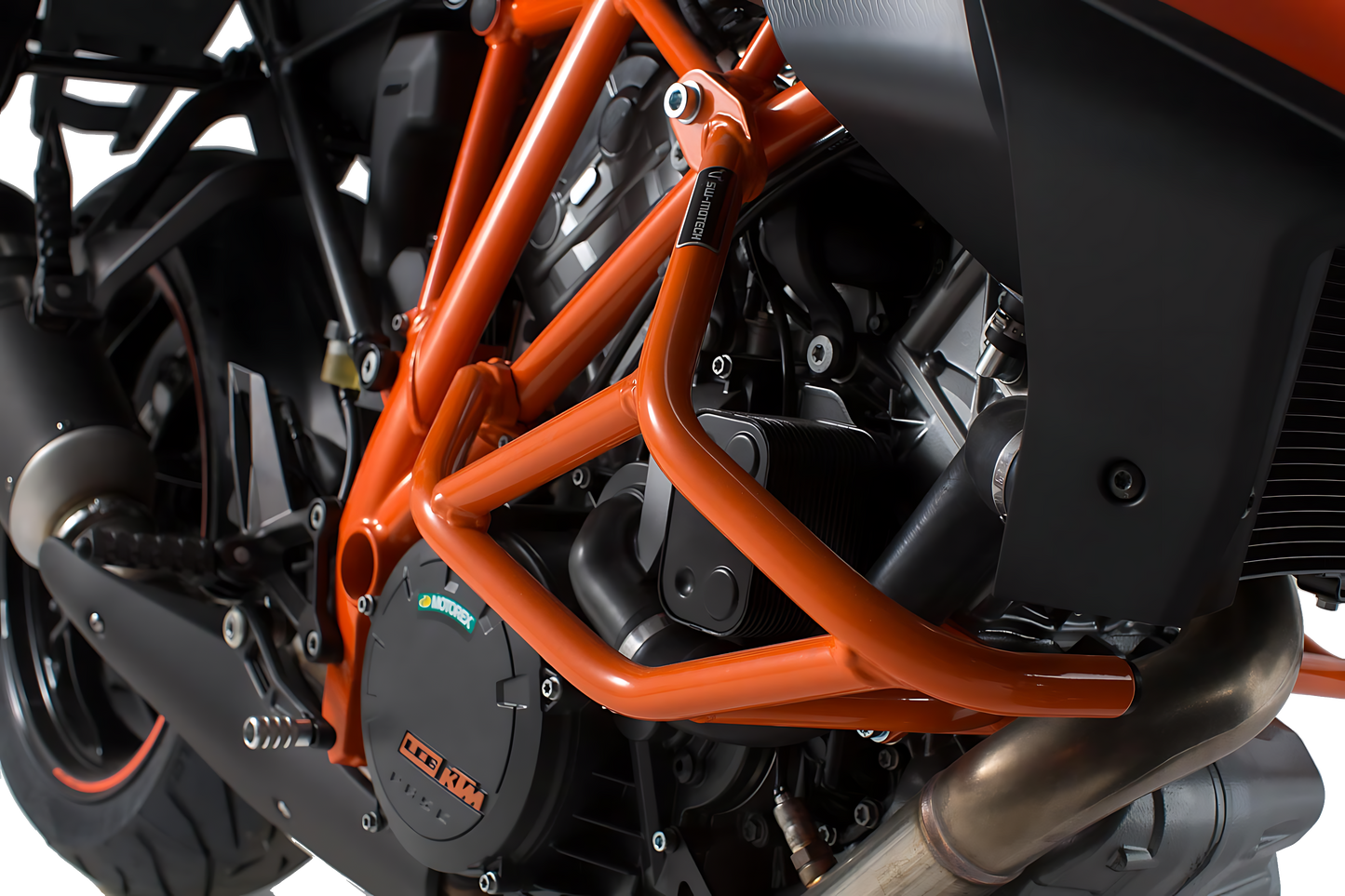 Protecciones laterales de motor Naranja. KTM 1290 Super Duke R / GT.