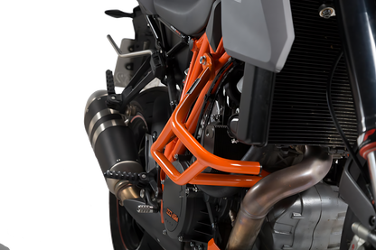 Protecciones laterales de motor Naranja. KTM 1290 Super Duke R / GT.