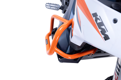 Protecciones laterales de motor Naranja. KTM 790 Adv (23-), 890 Adv/R (22-).