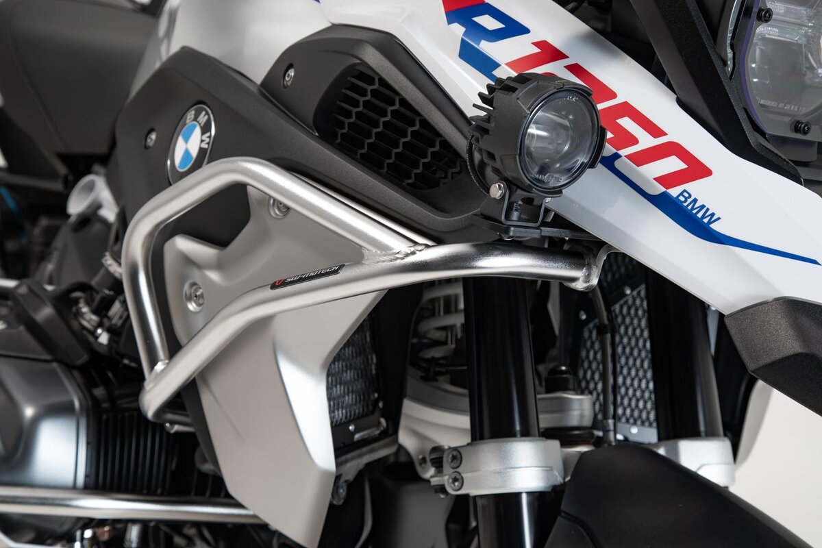Protecciones superiores de motor. Acero inoxidable. R1200GS (16-), R1250GS (18-).