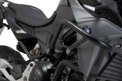 Protecciones laterales de motor Negro. BMW F 900 R (19-).