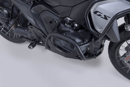 Protecciones laterales de motor Negro. BMW R 1300 GS (23-).