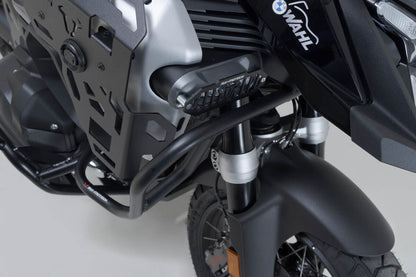 Protecciones superiores de motor. Negro. BMW R 1300 GS Adventure (24-). OEM SBL.