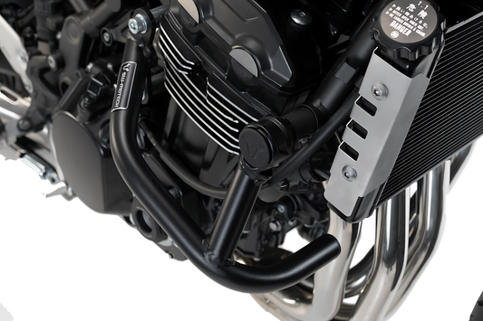 Protecciones laterales de motor Negro. Kawasaki Z900RS/ Cafe (17-).