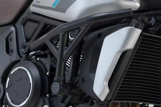 Protecciones laterales de motor Negro. CFMoto 700CL-X Heritage (22-).